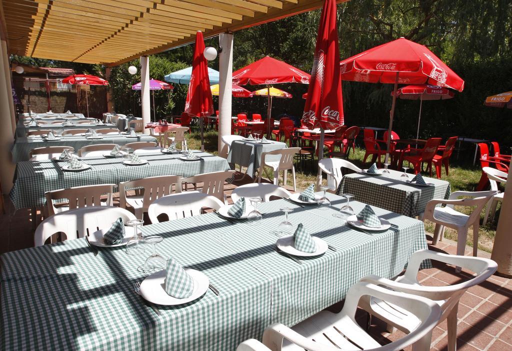 Camping Fuentes Blancas Burgo Exteriér fotografie