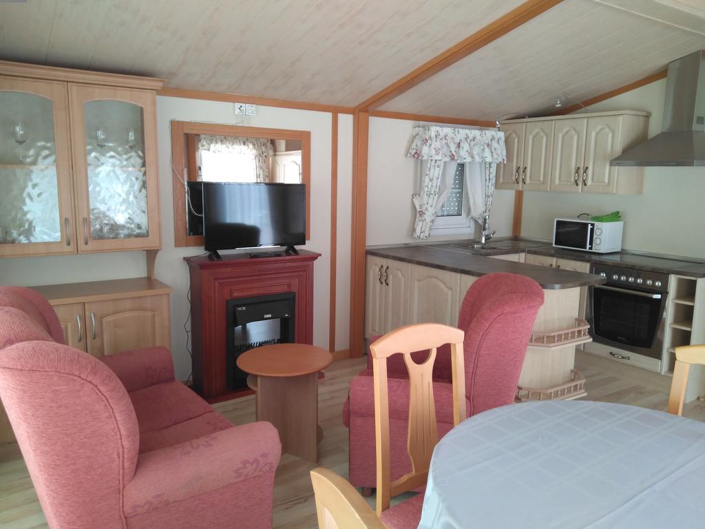 Camping Fuentes Blancas Burgo Exteriér fotografie