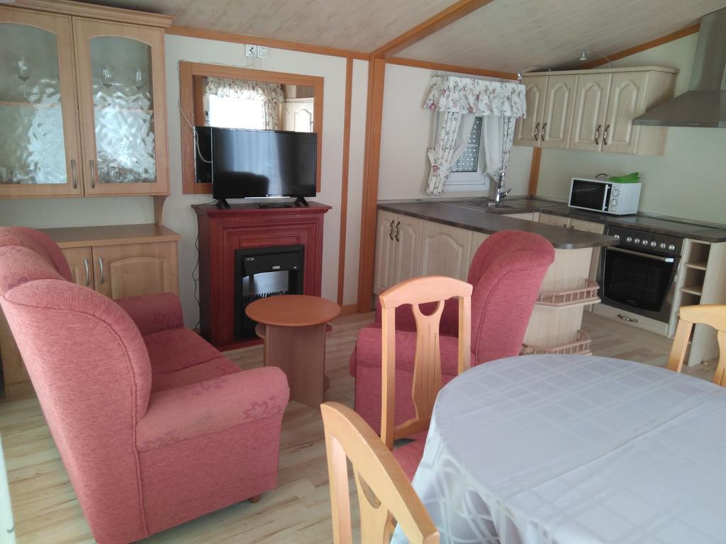 Camping Fuentes Blancas Burgo Exteriér fotografie
