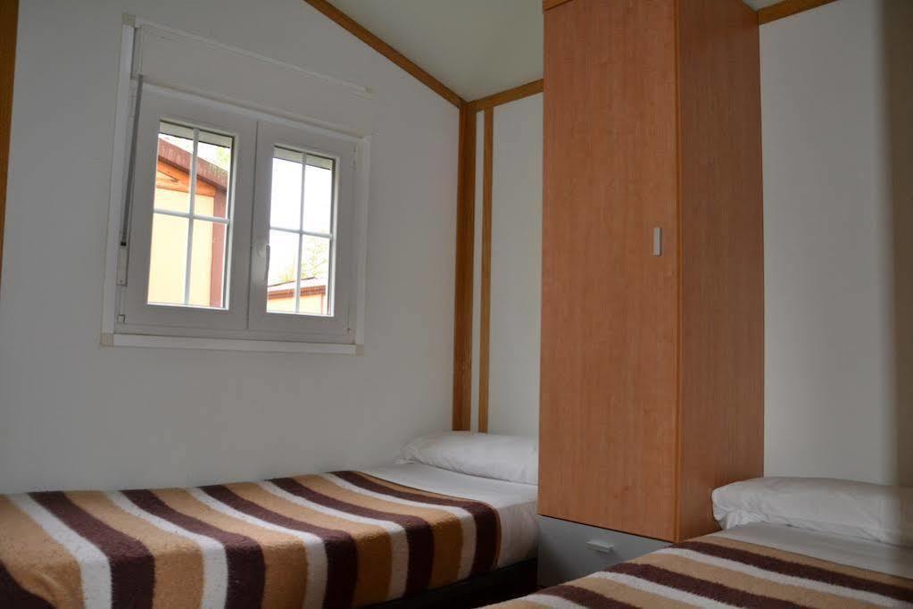 Camping Fuentes Blancas Burgo Exteriér fotografie